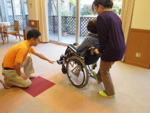 写真：車いす講義